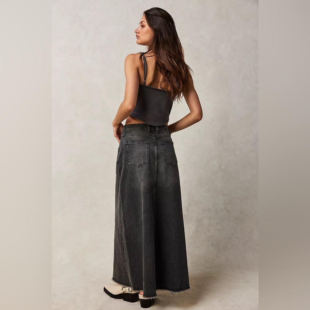 NWT FREE PEOPLE WE THE FREE Come As You Are Denim Maxi Skirt | Washed Black $98 - Picture 3 of 9